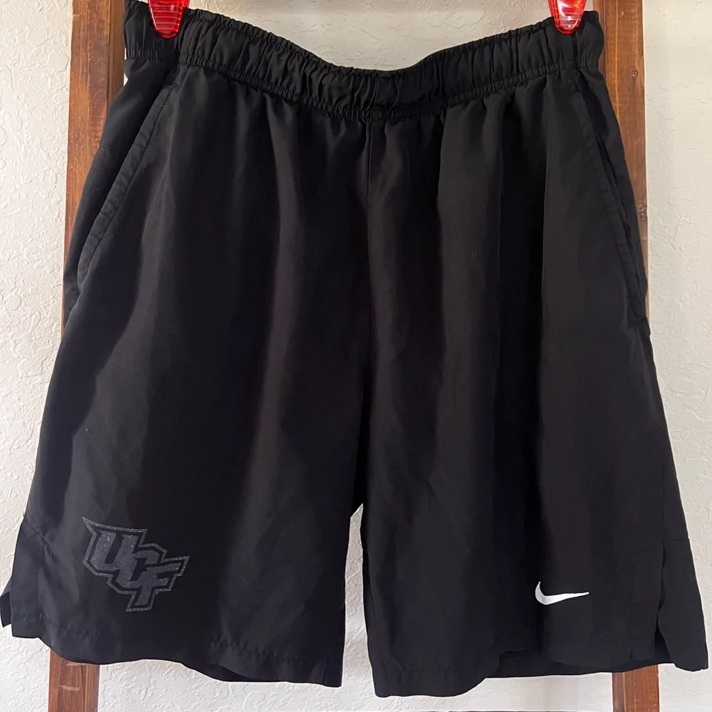 Nike Black Athletic Shorts Lightweight Performance - Picture 1 of 2